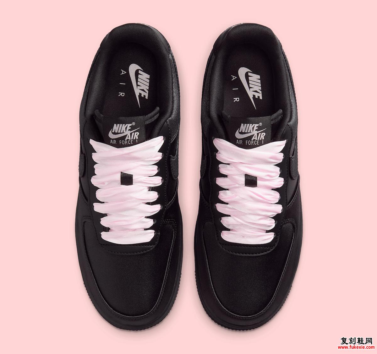 Nike AF1 Black 缎面俯视图