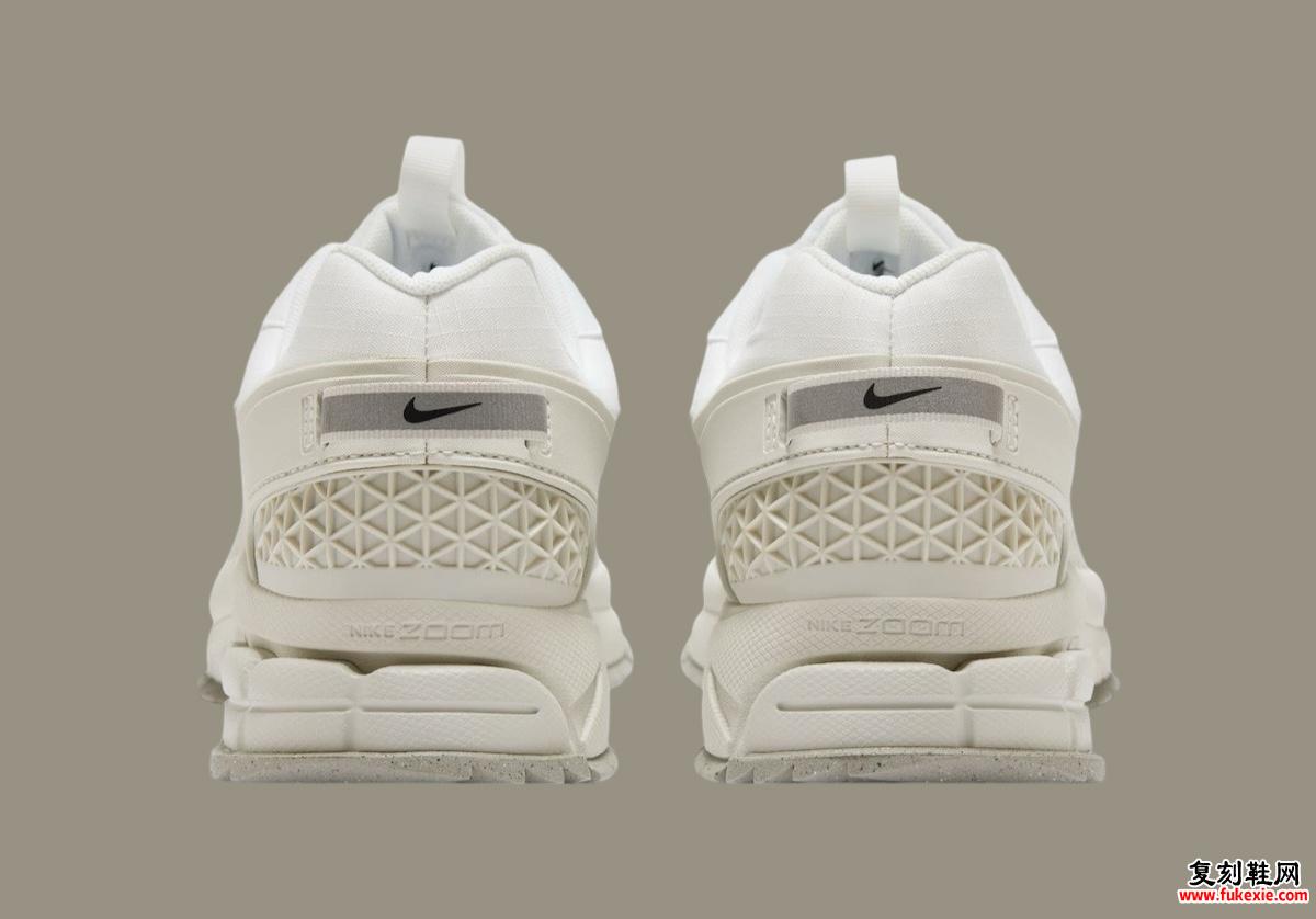 NIKE ZOOM VOMERO 5 ROAM “SUMMIT WHITE” 将于 2024 年 10 月发售