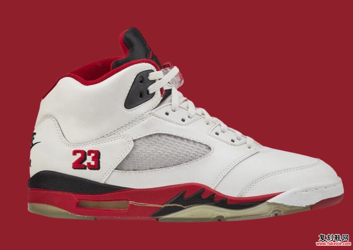 Air Jordan 5 “Fire Red” （Black Tongue） 将于 2025 年 7 月回归 货号：HQ7978-101