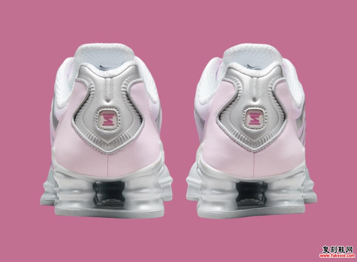 Nike Shox TL “Metallic Platinum/Pinksicle” 发布 2024 年假日系列 货号：HV2520-001