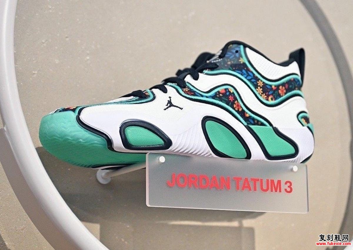 JORDAN TATUM 3 “FLORAL” 将于 2024 年 10 月发售 货号：FZ6598-103